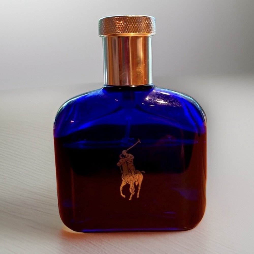 Polo Ralph Lauren Blue eau de toilette, natural spray 2.5 ounce.